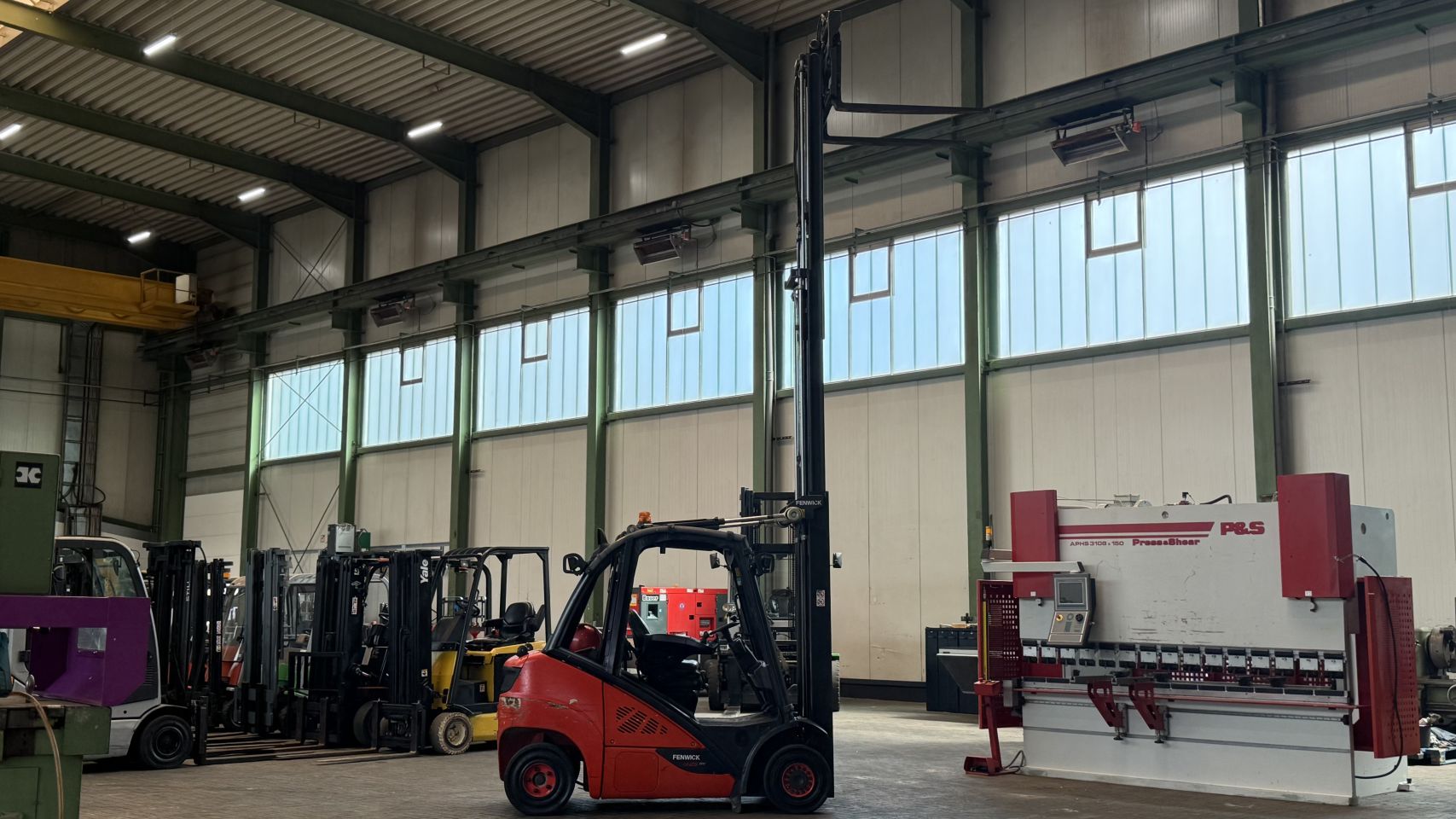 Heftruck Linde H25T-02