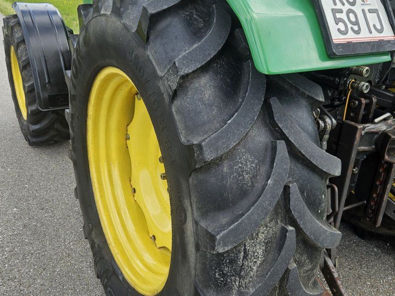 John Deere 3300 X