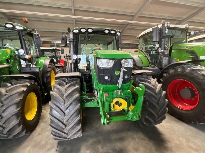 John Deere 6125 R