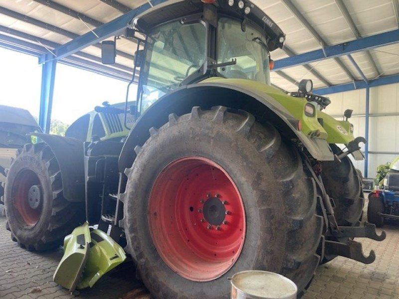 Claas Axion 920