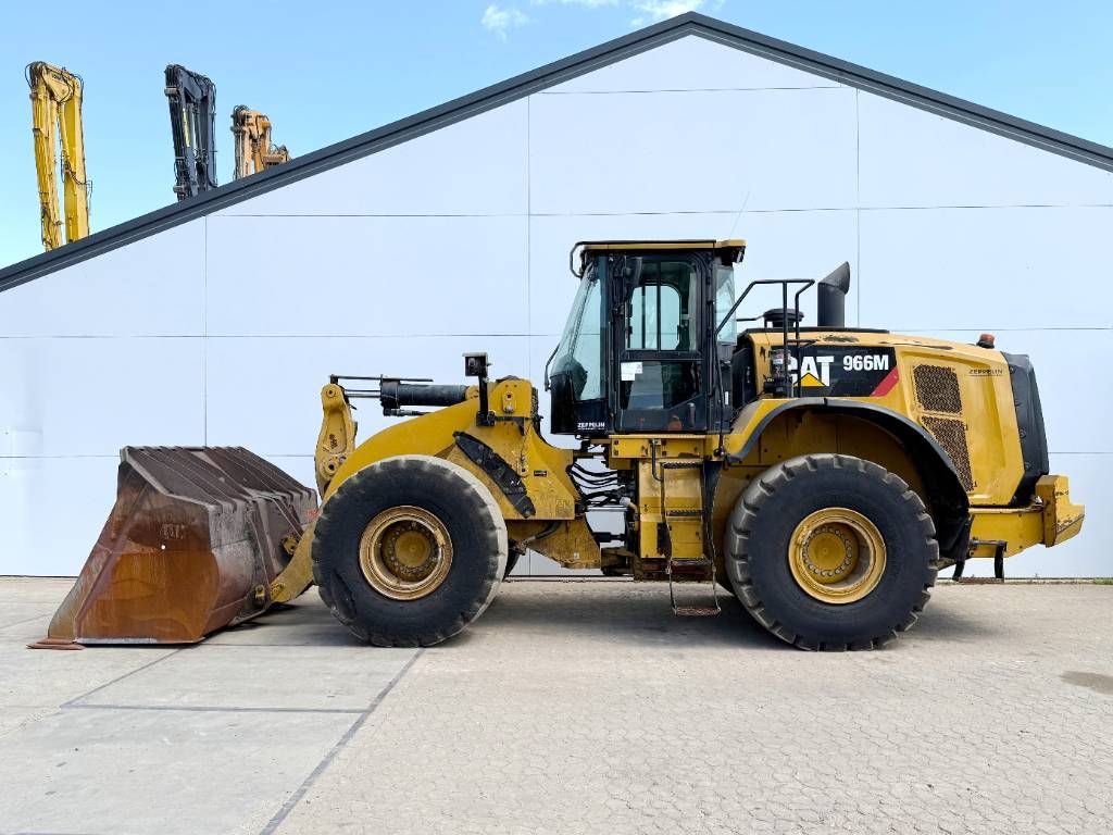 CAT 966M - German Machine / 3rd Function / Auto Lube