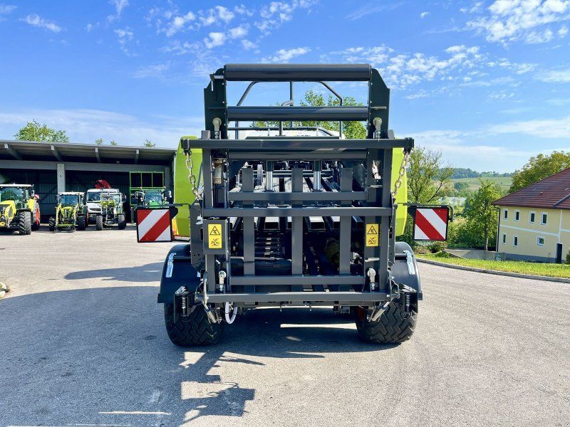 Claas QUADRANT 5200 FC