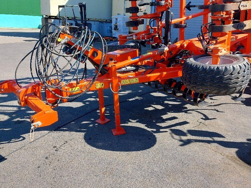 Kuhn Prolander 7500 mit Upgrade der zusätzl. Stützrad
