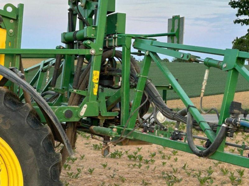 John Deere 740i