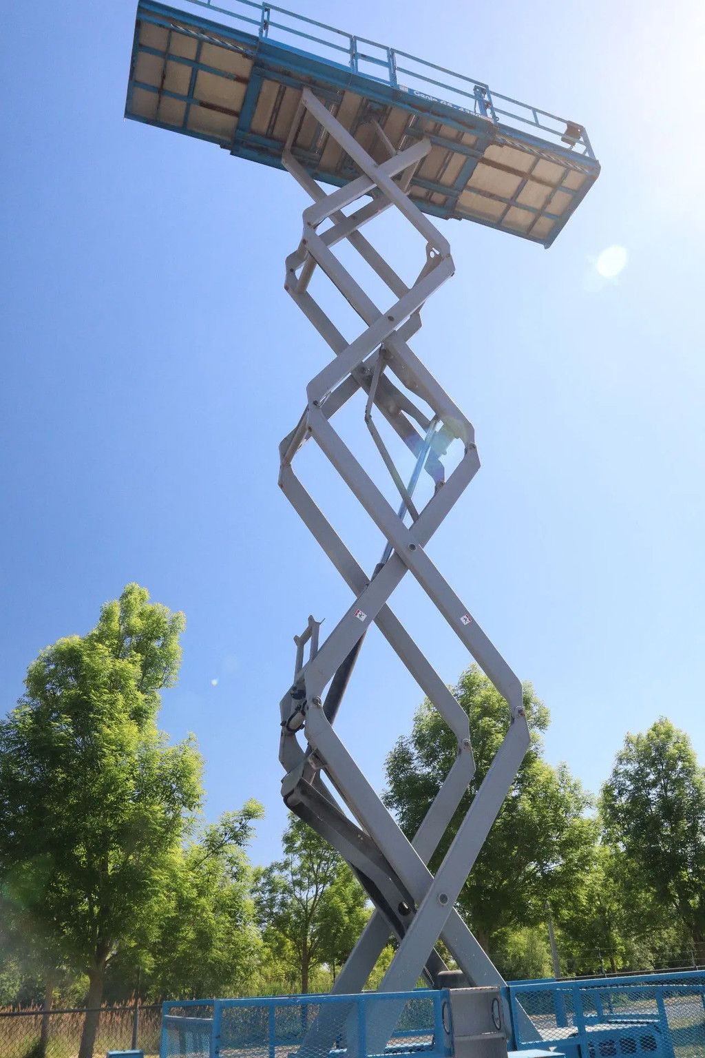 Genie GS-4390 RT | 15 METER | 680 KG