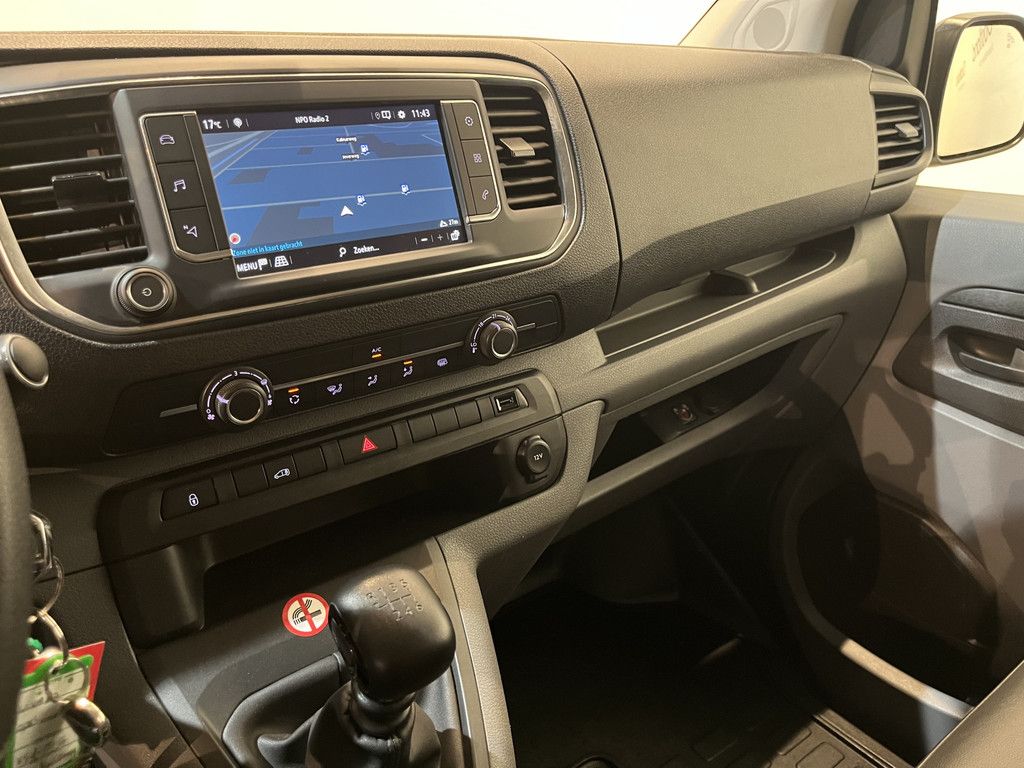 Opel Vivaro 2.0 CDTI L2H1 120 PK Servicebus / Inrichting / Euro 6 / 220V. / Airco / Cruise Control / Trekhaak / Camera / CarPlay / Navigatie / 60.800 KM !!