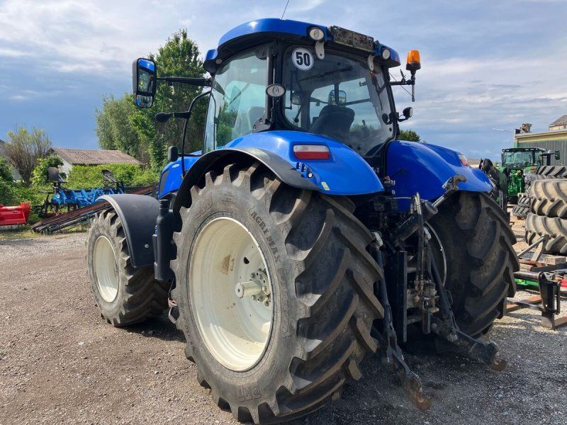 New Holland T7.220