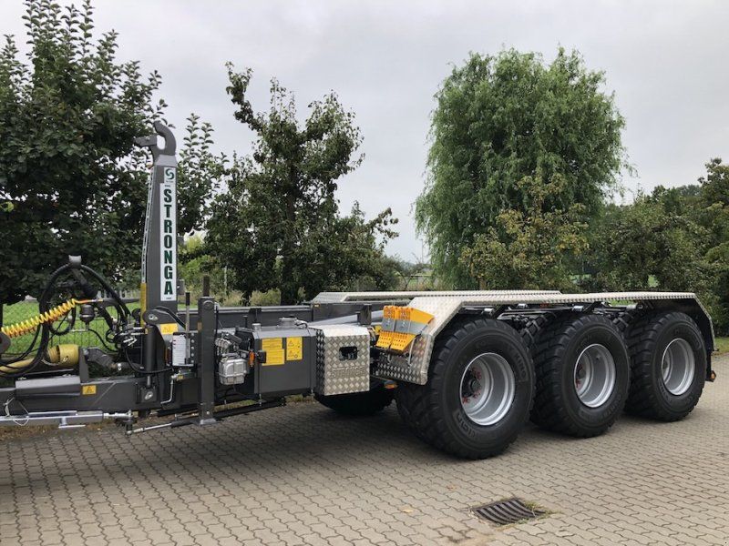 Stronga Loada HL260 DT XL Hakenanhänger in Vollausstattung