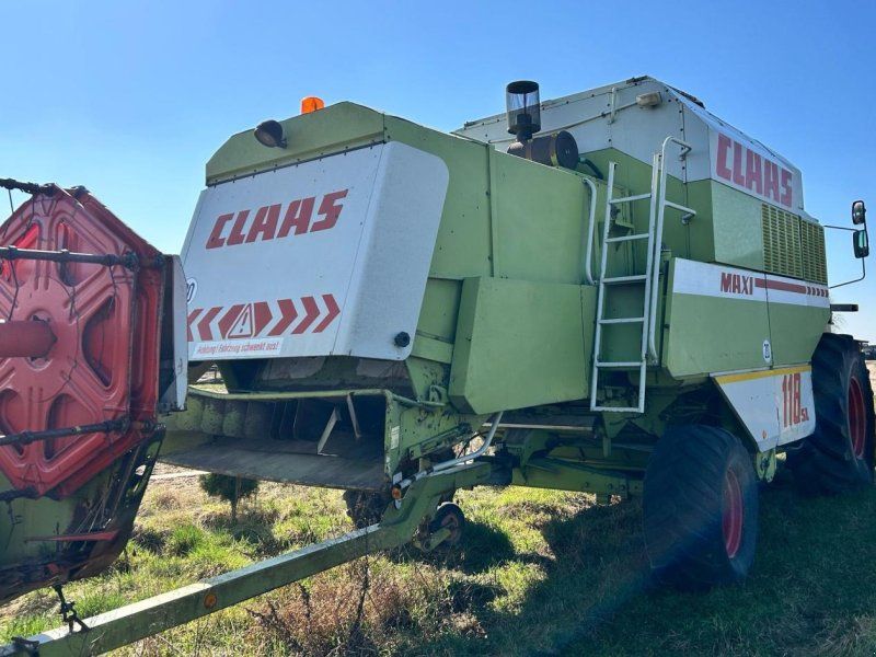 Claas Dominator 118