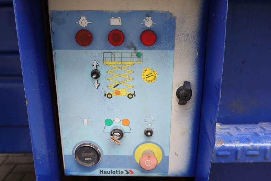 Haulotte H12SX Diesel, 4x4 Drive, 12m Working Height, 700kg