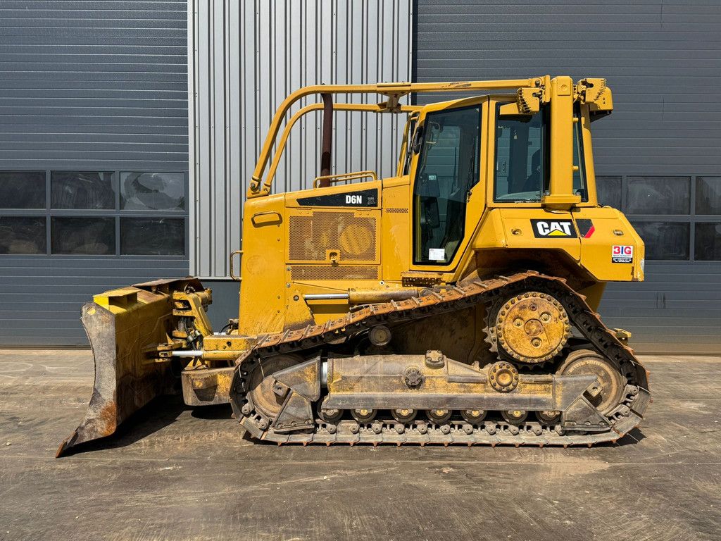 Caterpillar D6N