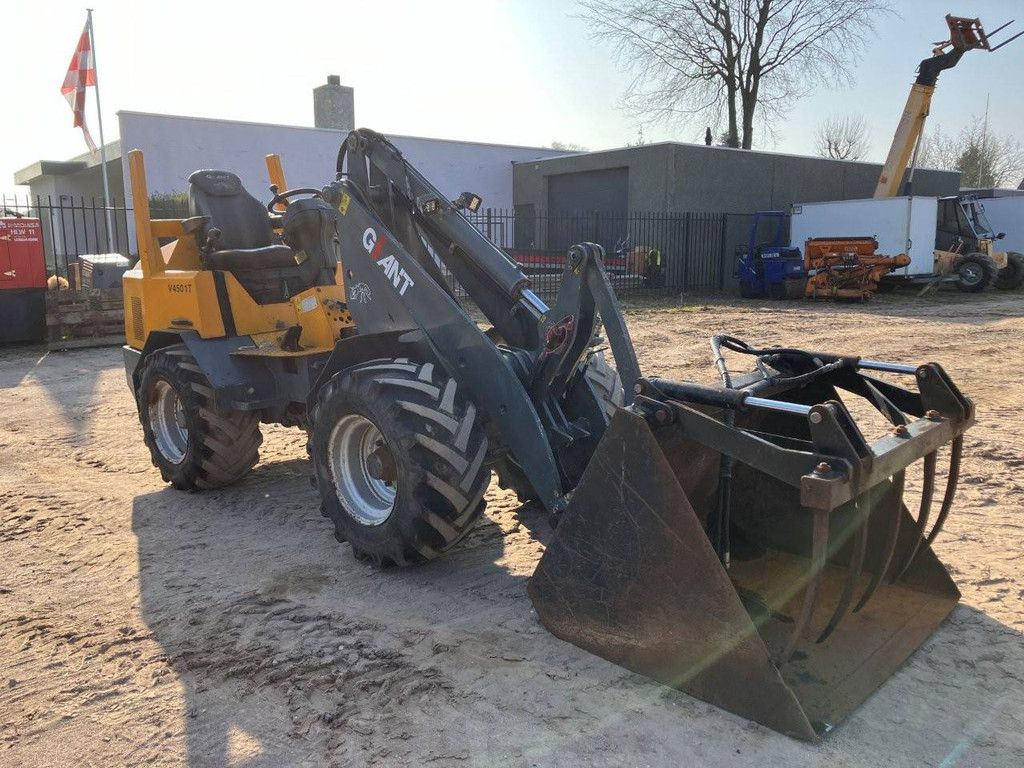 Wiellader Giant V4501T Diesel 2007