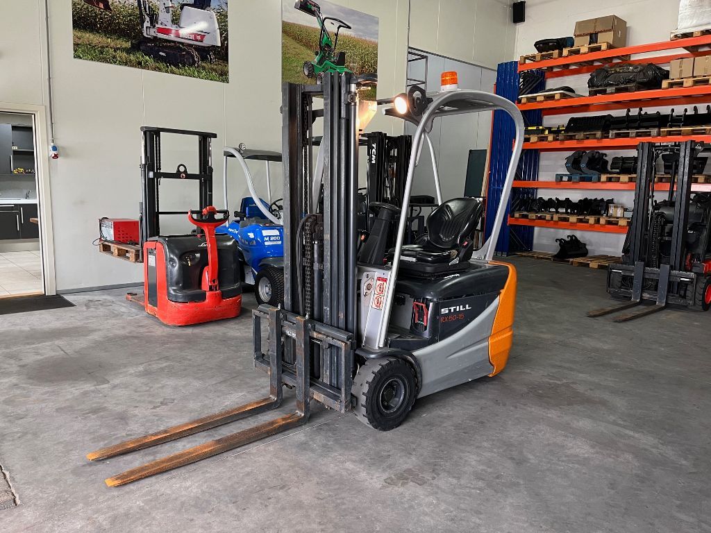 STILL RX50-15 Elektrische Heftruck met triplomast en Sideshift