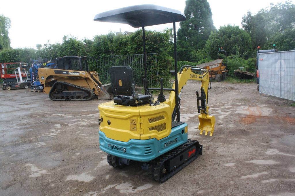 Mini excavator DigMaster DM100 Diesel 2024 Demo