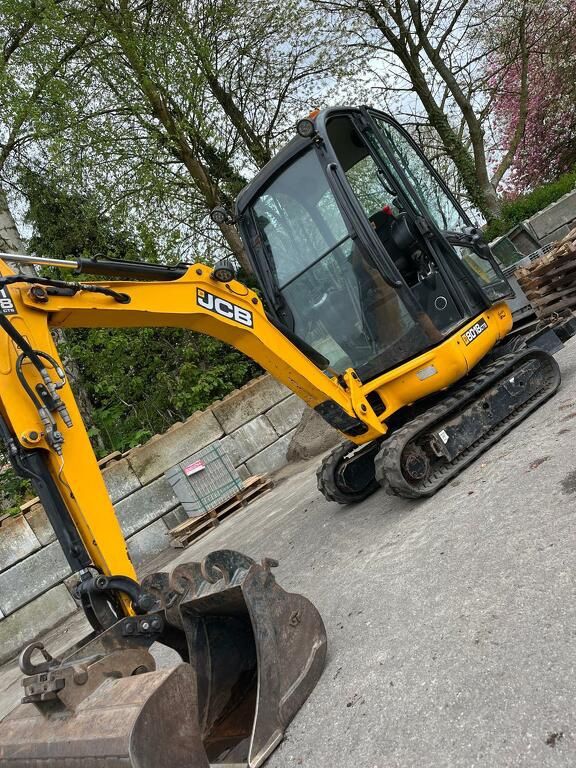 JCB 8018 CTS