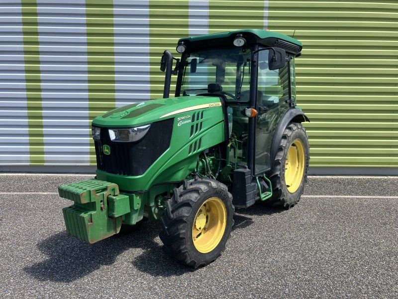 John Deere 5090GN