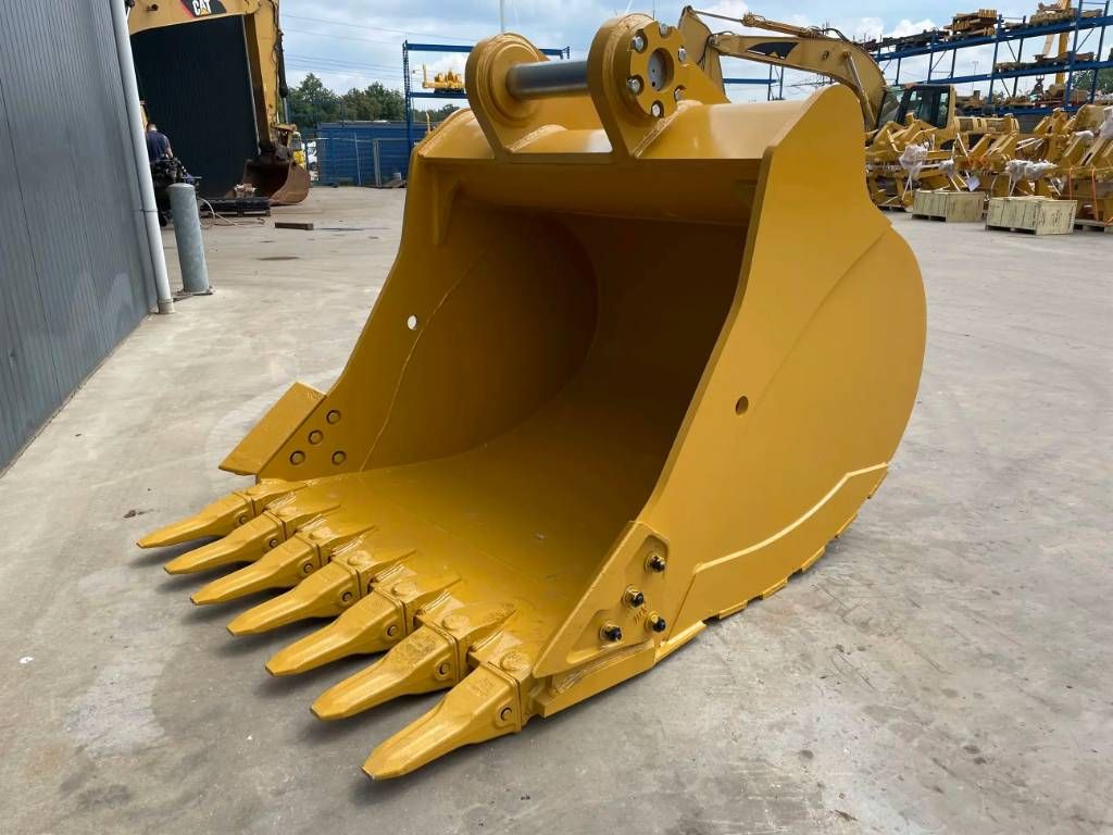 CAT 349D2 - TB