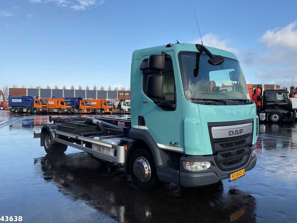 DAF LF 180 Euro 6 14 Ton haakarmsysteem