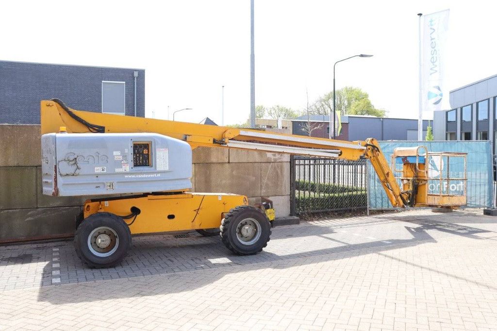 Telescopic boom lift Genie S-45 Diesel 13.7m 2005