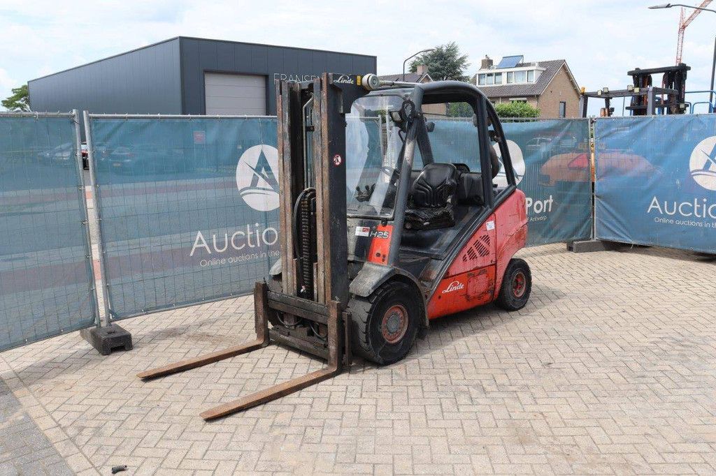 Gabelstapler Linde H25D Diesel 2500kg