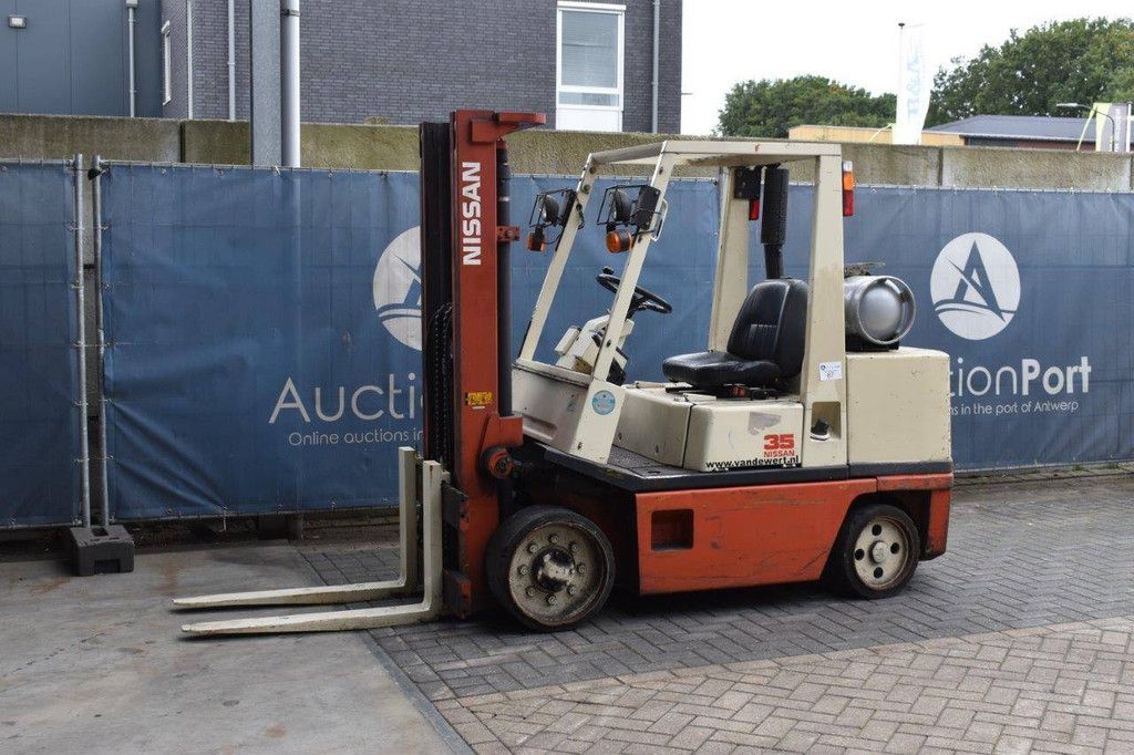 Gabelstapler Nissan FG35U Treibgas 3500kg