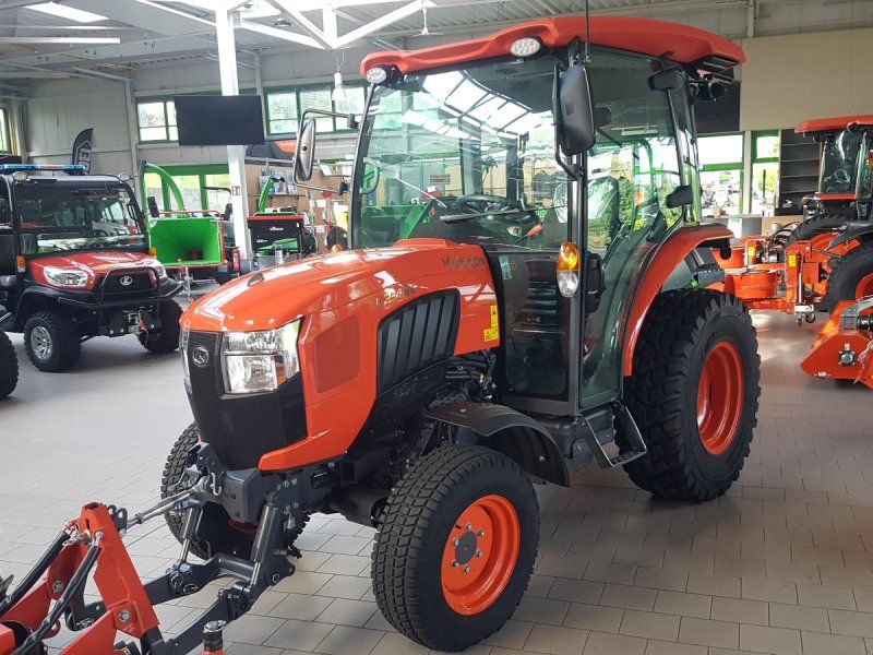 Kubota L2-452 D CAB