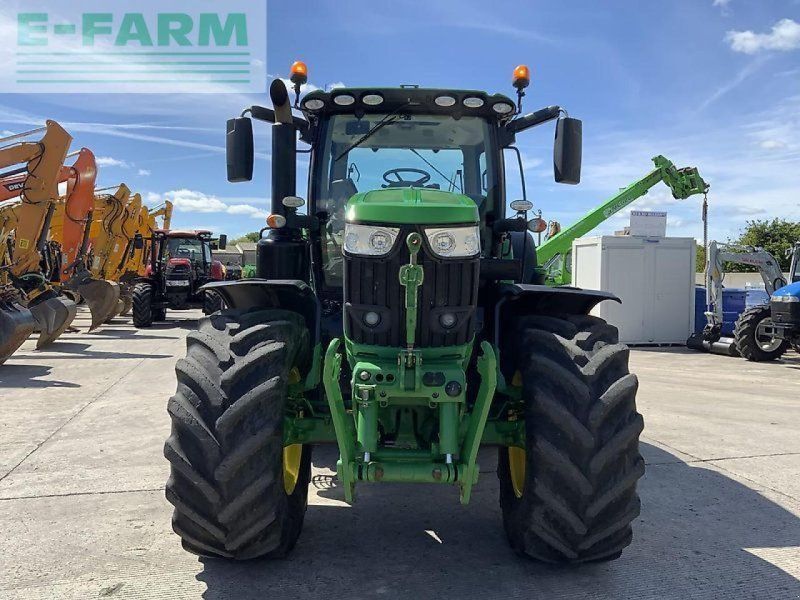 John Deere 6215r  (st23353)