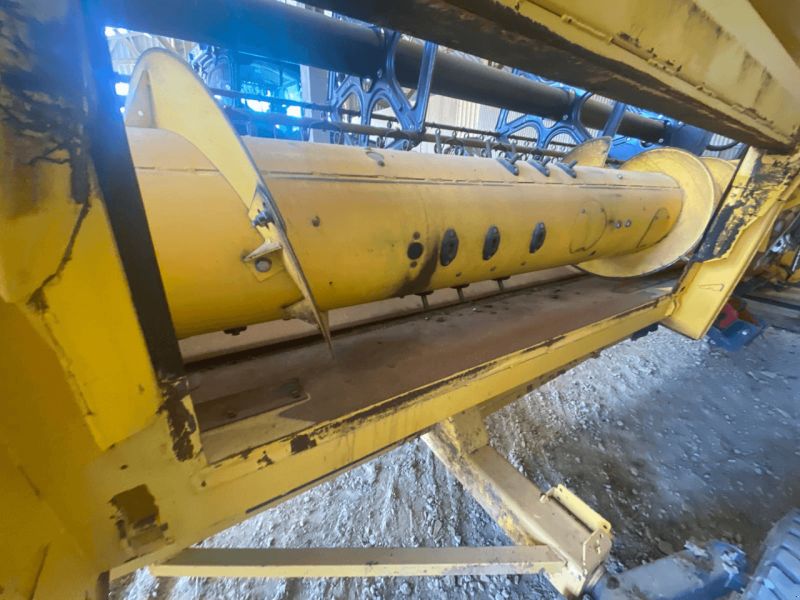 New Holland CX 6090 STD