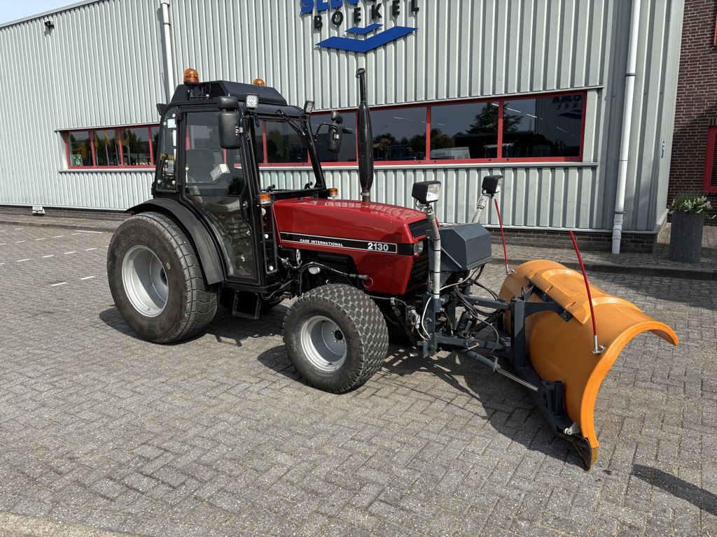 Case International 2130V Smalspoor