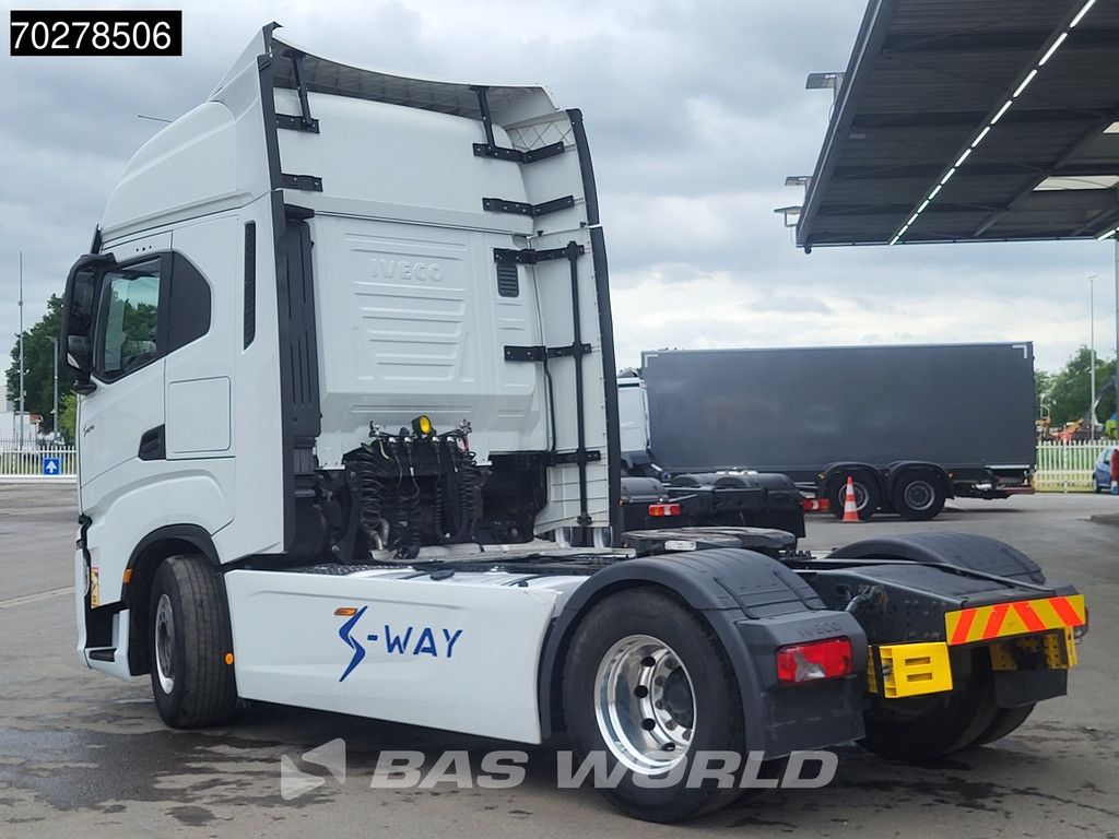Iveco S-Way S-Way 570 4X2 Retarder 2x Tanks Standklima Navi Alcoa's