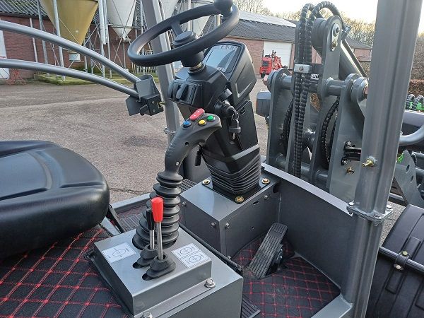 WCM L2110e elektrische minishovel shovel