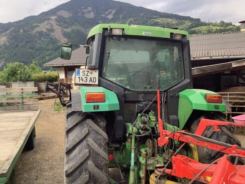 John Deere 6400