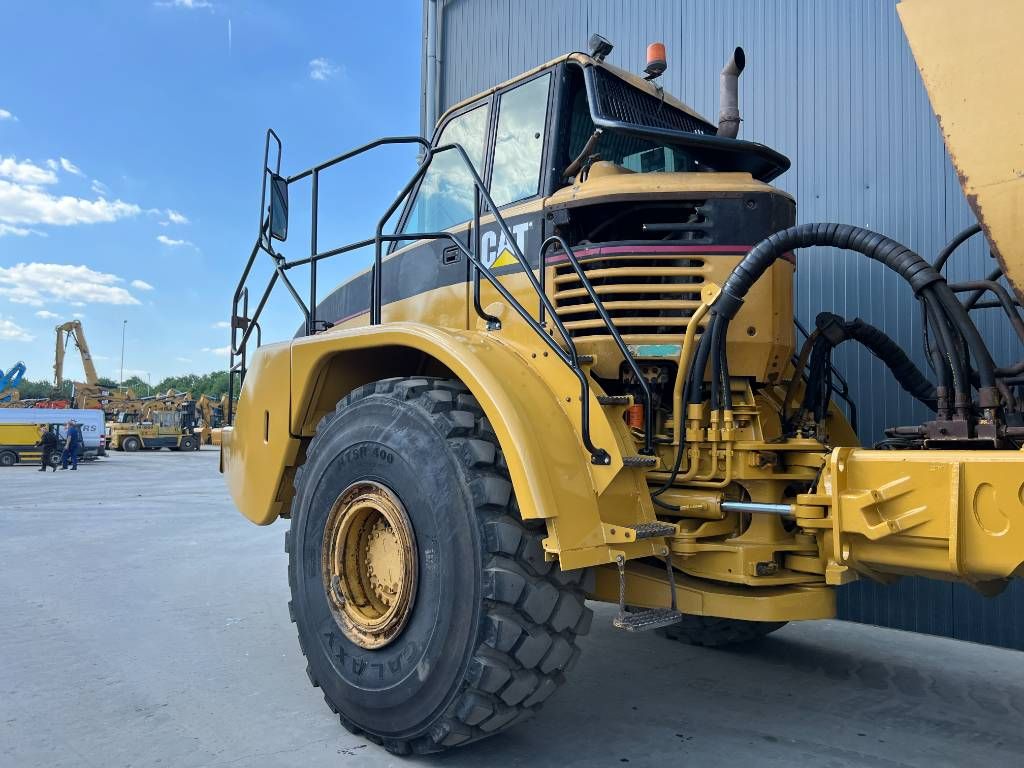 CAT 740 Water Truck
