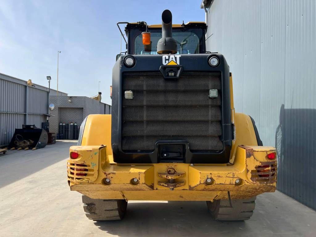 CAT 930K