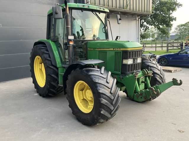 John deere 6400