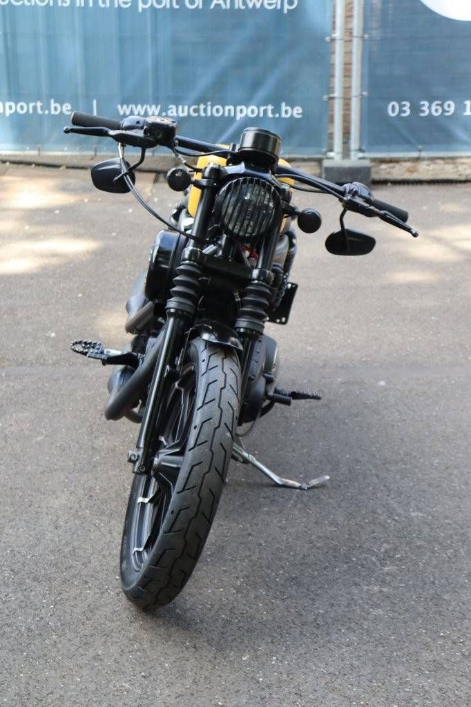 Motorcycle Harley-Davidson Sporster XL 883 Iron Petrol 2017