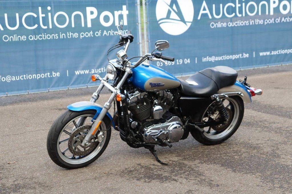 Motorcycle Harley-Davidson Sportster XL1200 Super Low Petrol 2018