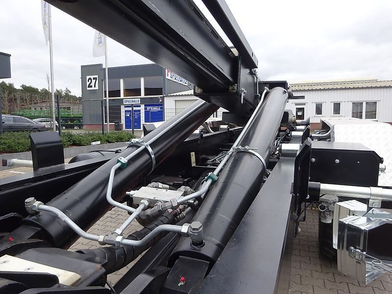 Pronar anhänger / fahrzeug / Hakener T 286, 23 to