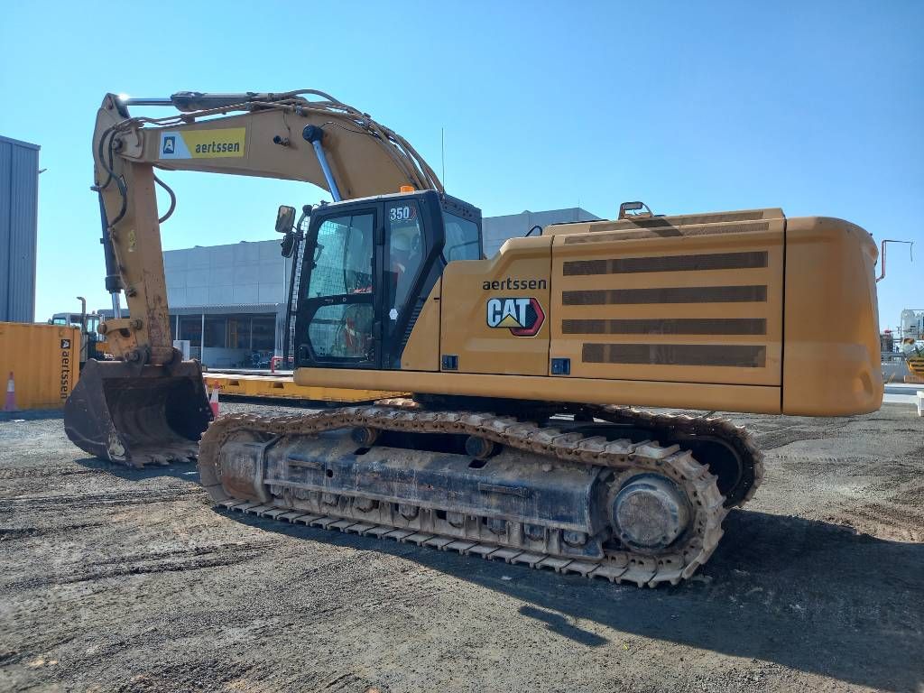 CAT 350 (Abu Dhabi)