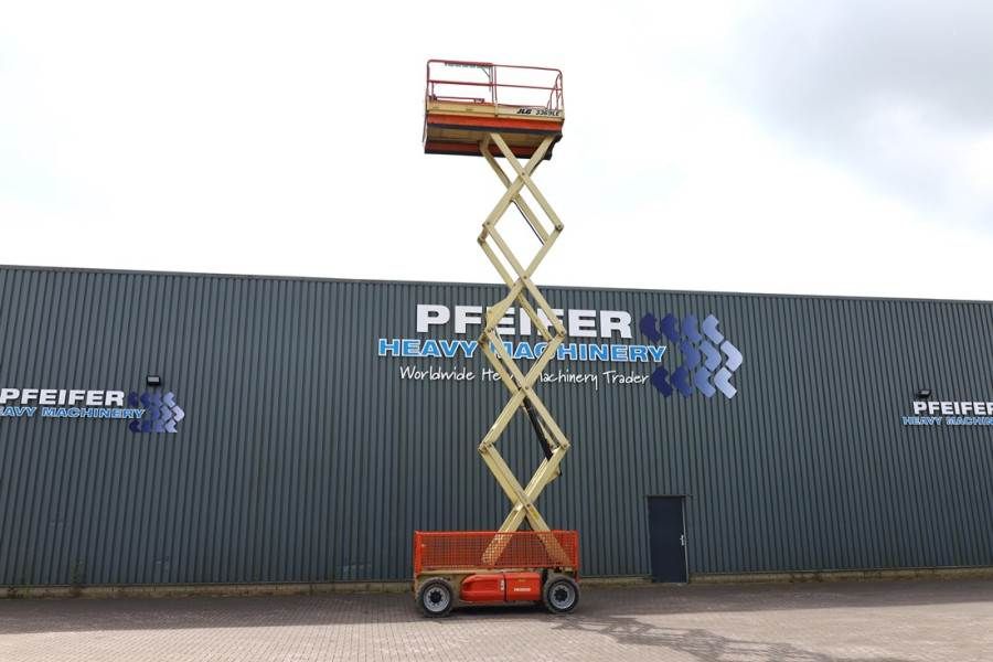 JLG 3369LE Electric, 12m Working Height, 450kg Capacit
