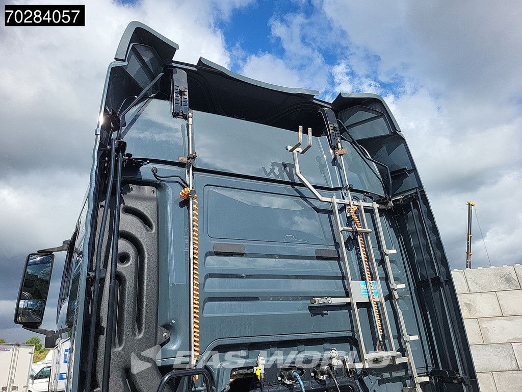 MAN TGX 18.460 4X2 XLX Retarder 2xTanks Navi Standklima Euro 6