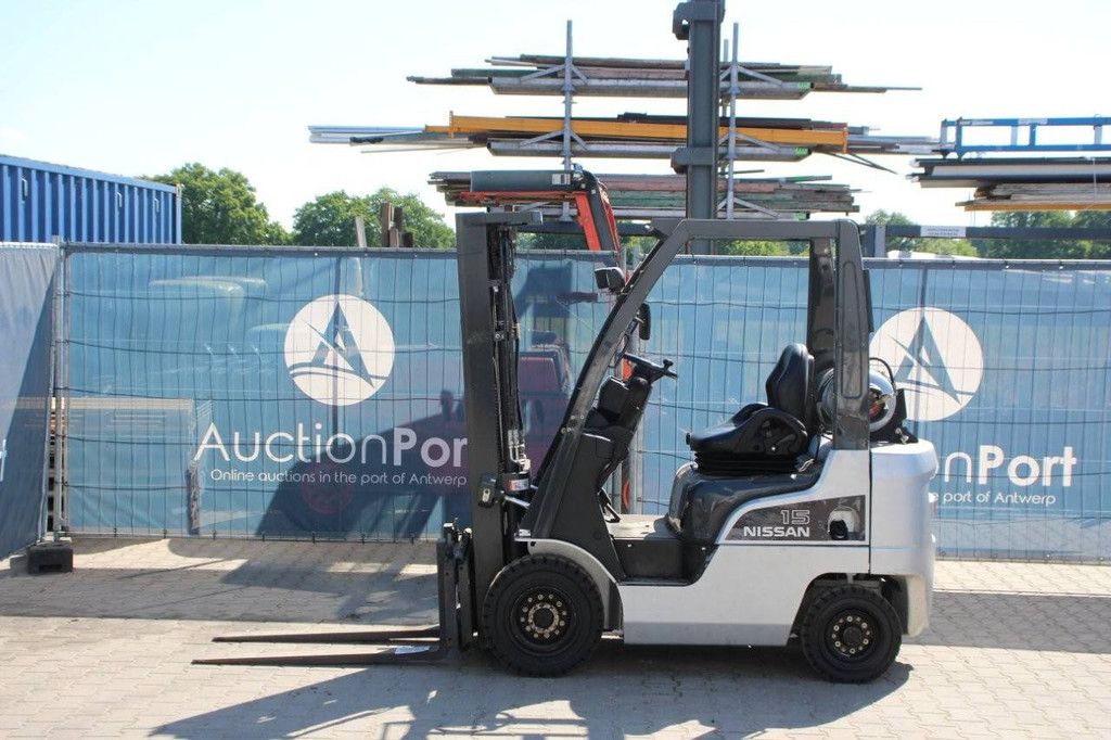 Heftruck Nissan 15 LPG 1500kg 3.3m 2011