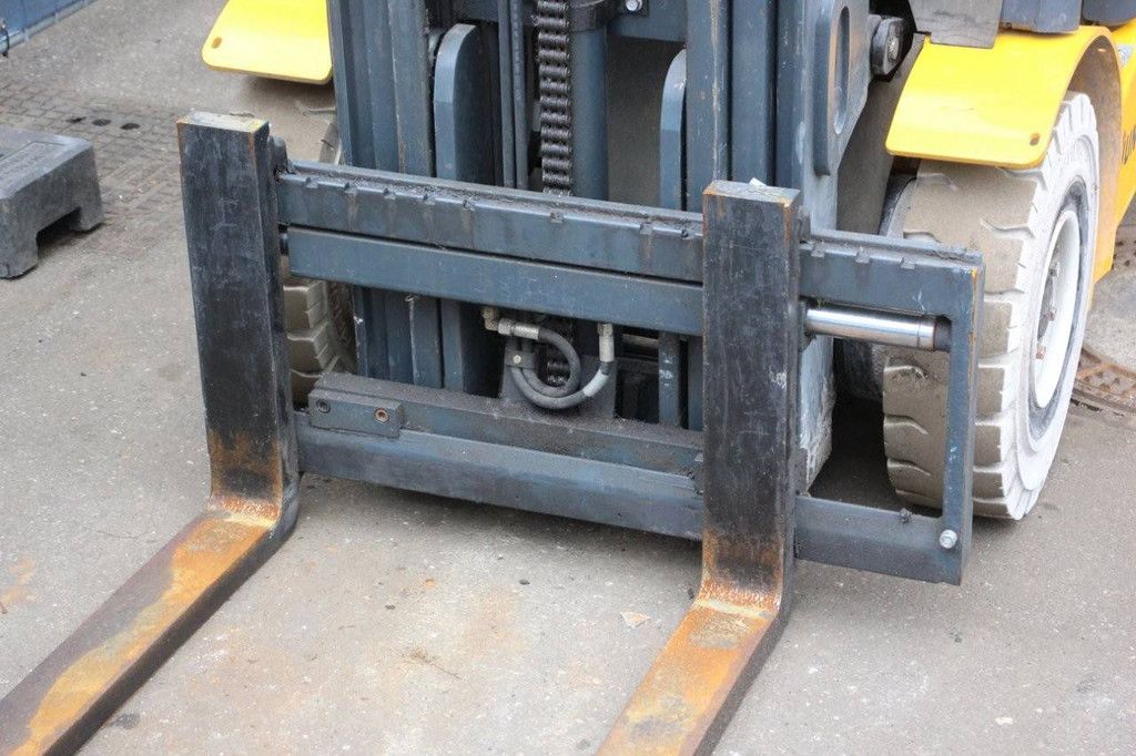 Forklift Jungheinrich TFG 320 LPG 2000kg 5.0m 2006