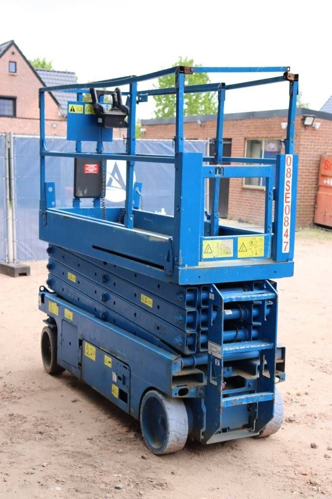 Scissor Lift Genie GS-2632 Electric 9.96m 2007