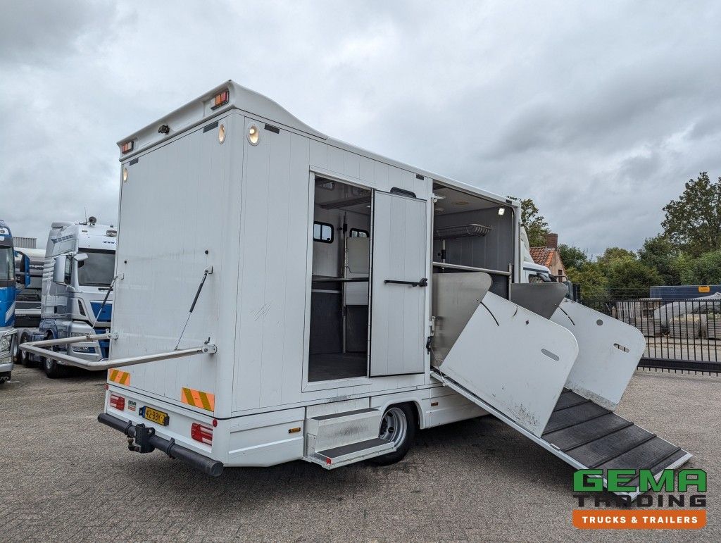MAN TGL 12.250 4x2 Euro5 EEV RC HorseTruck - 2a3 Paards - 135.000km - MARGE (V821)