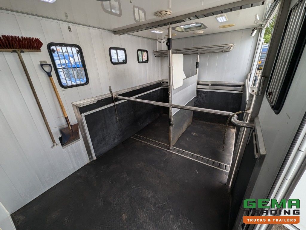 MAN TGL 12.250 4x2 Euro5 EEV RC HorseTruck - 2a3 Paards - 135.000km - MARGE (V821)