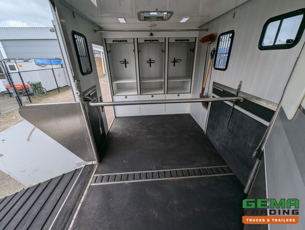 MAN TGL 12.250 4x2 Euro5 EEV RC HorseTruck - 2a3 Paards - 135.000km - MARGE (V821)