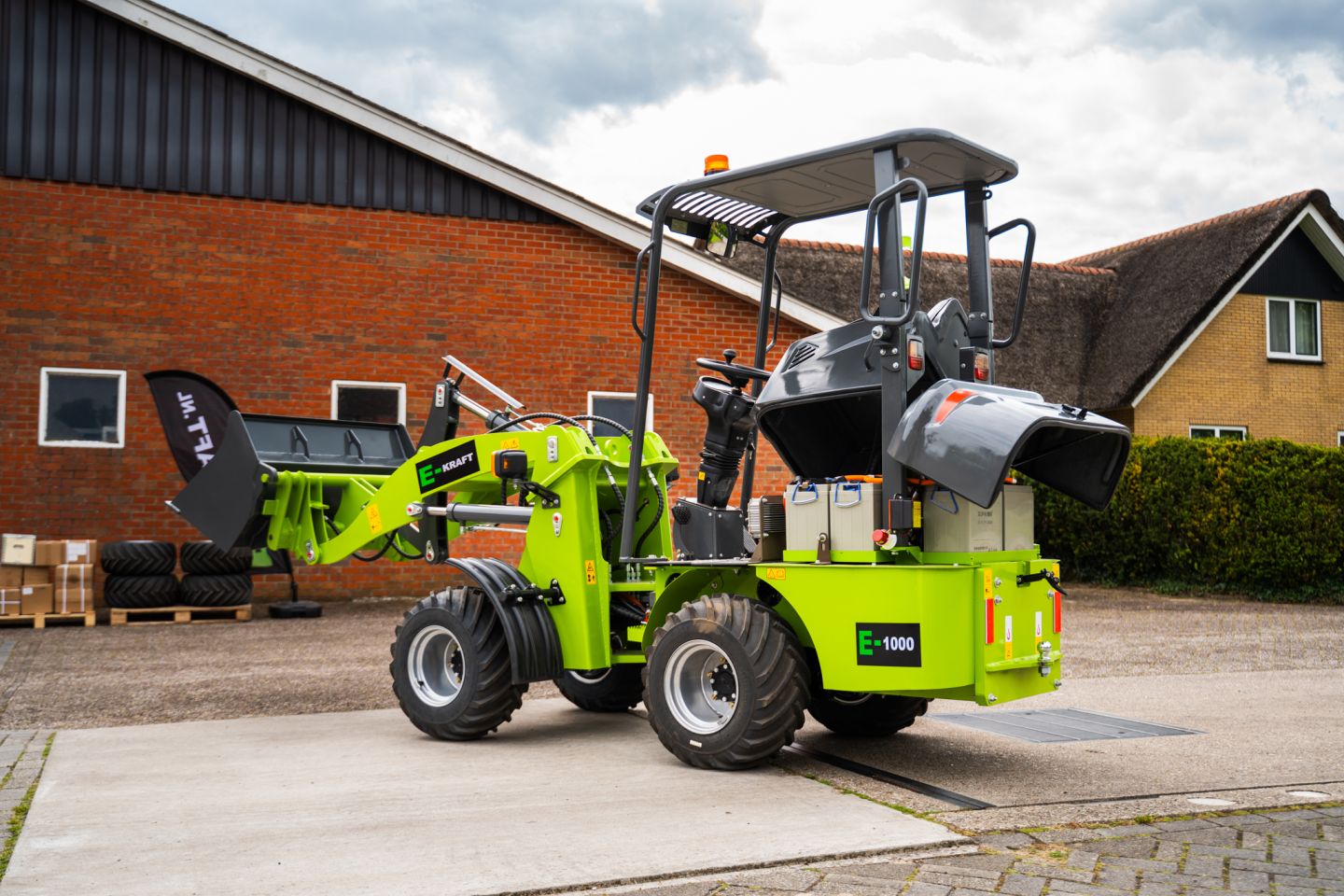 E-Kraft elektrische mini shovel wiellader weideman knikmops