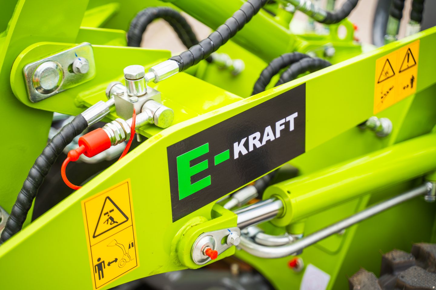 E-Kraft elektrische mini shovel wiellader weideman knikmops