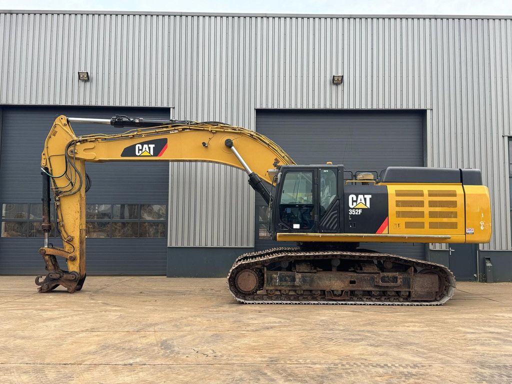Caterpillar 352F